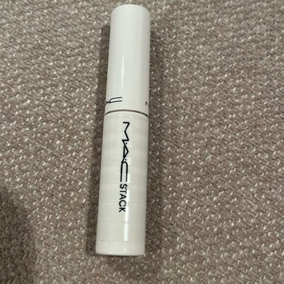 MAC stack legit lift lash primer mascara travel size - Picture 3 of 4